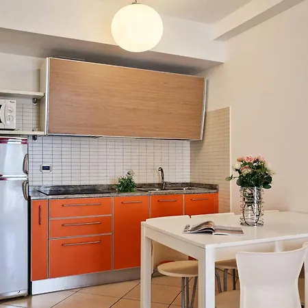Sunny Flat With A Generous Terrace * Bibione
