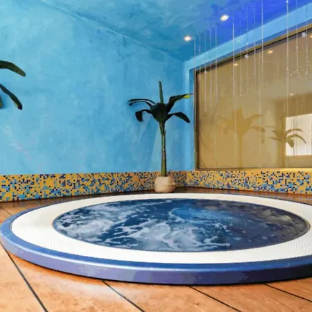 Sunny Flat With A Generous Terrace Appartamento *
