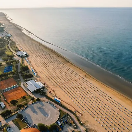 Sunny Flat With A Generous Terrace * Bibione